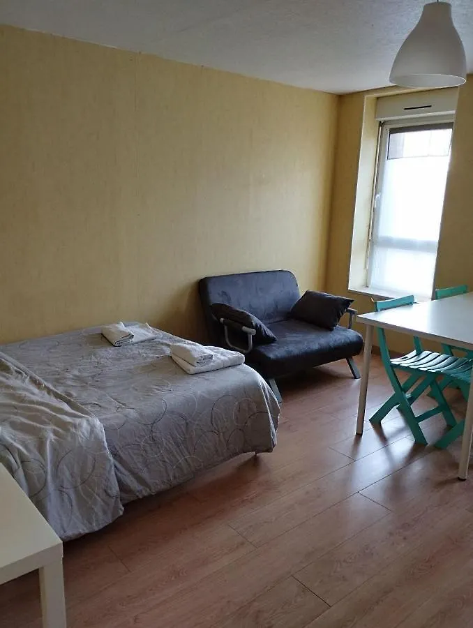 Brest Place Keruscun Proximite De La Gare Avec Internet Apartment